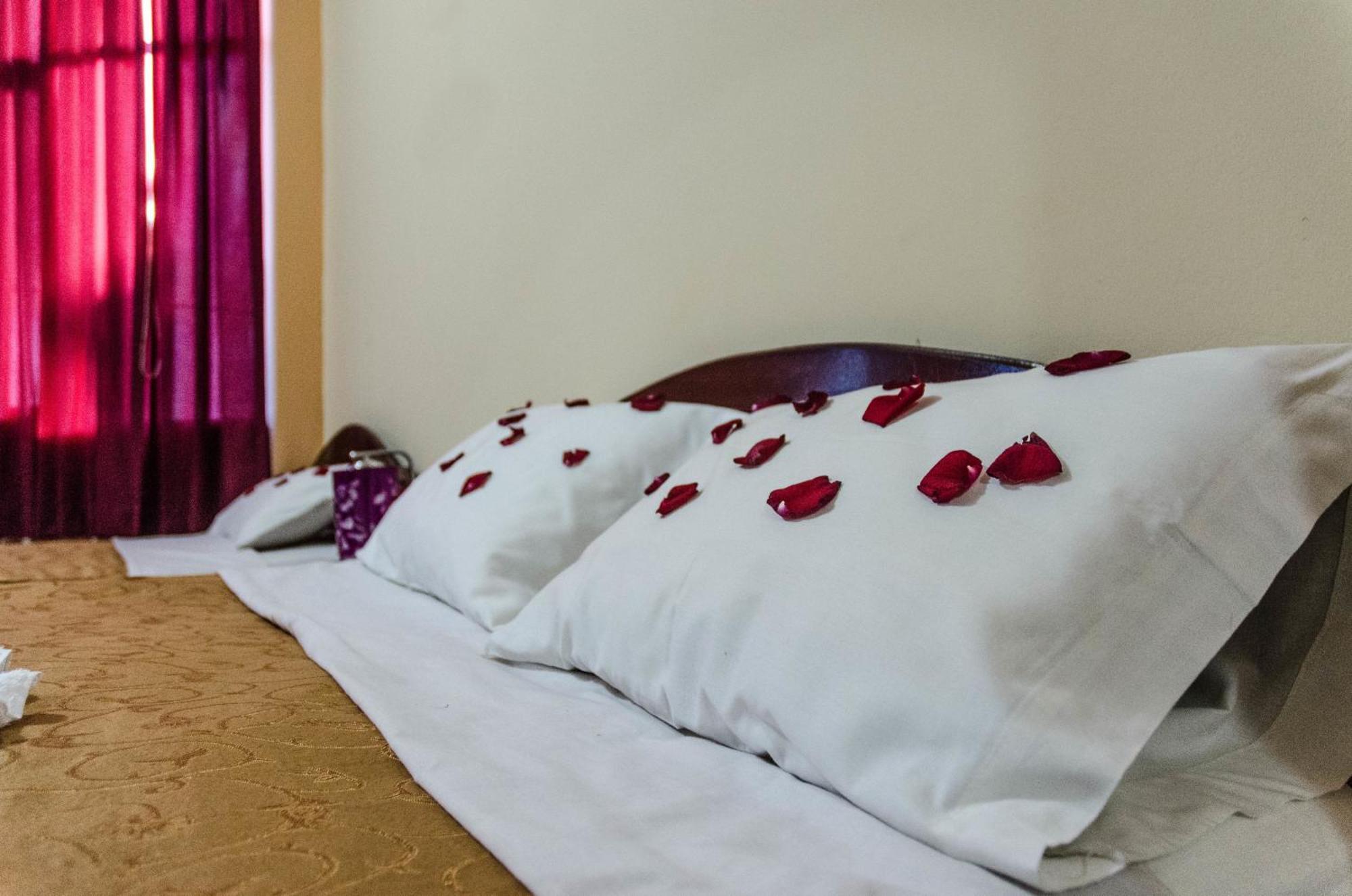 La Torre Inn Puerto Maldonado Szoba fotó