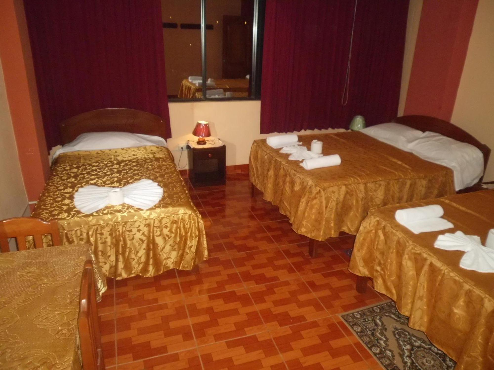 La Torre Inn Puerto Maldonado Szoba fotó