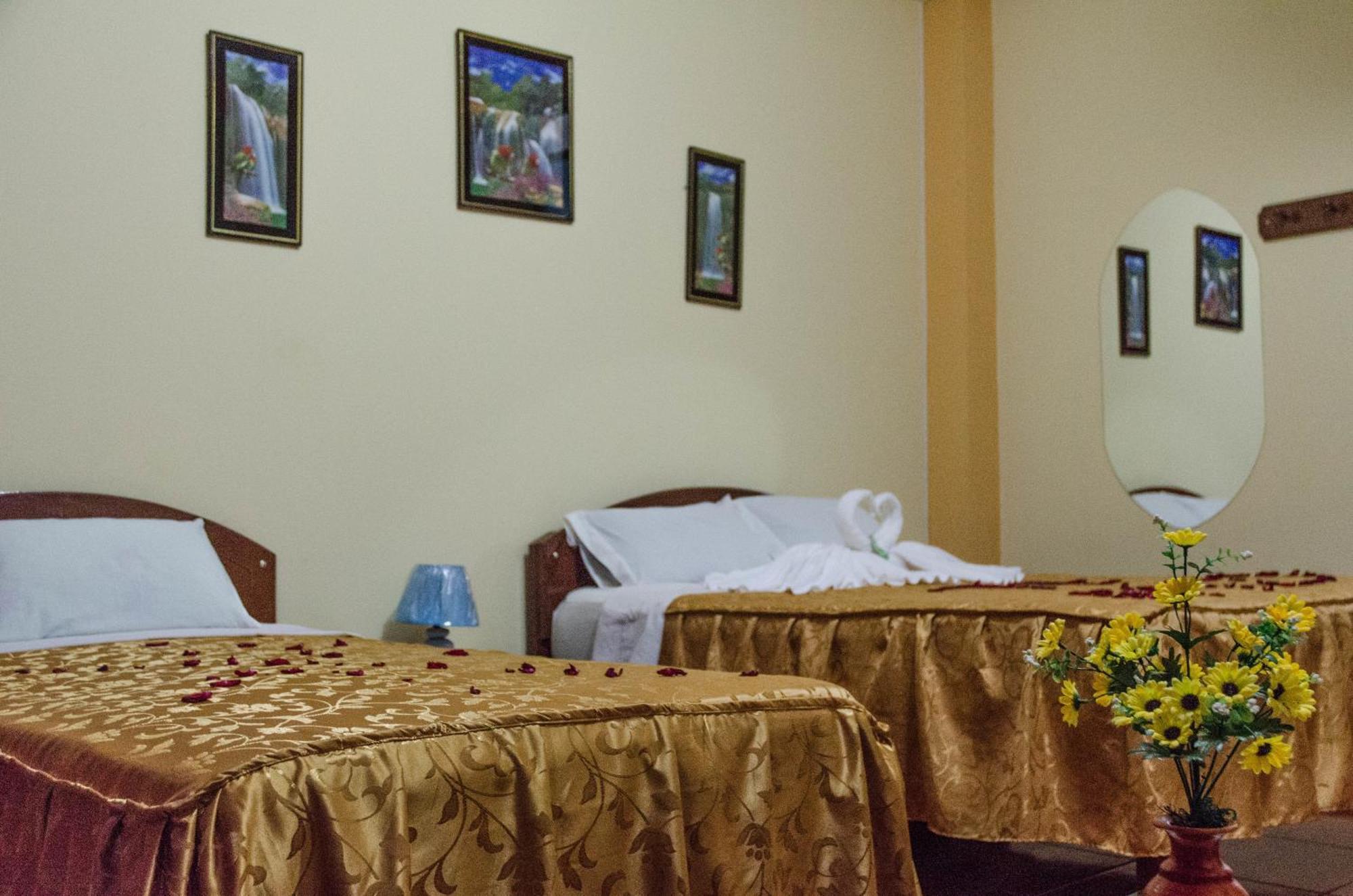 La Torre Inn Puerto Maldonado Szoba fotó