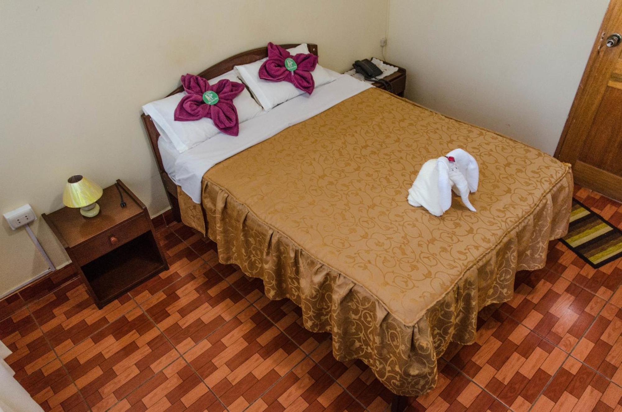 La Torre Inn Puerto Maldonado Szoba fotó